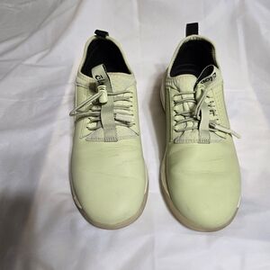 Clove Women's Classic Limited Edition Sage Green Healthcare Shoes